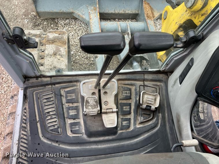 image for item LV9961 2019 Wacker Neuson ET90  mini excavator