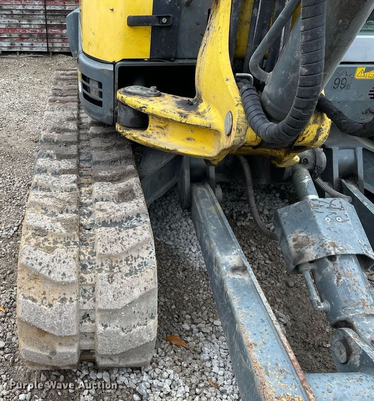 image for item LV9961 2019 Wacker Neuson ET90  mini excavator