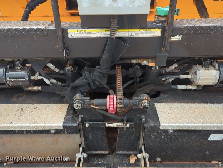 image for item LY9437 2018 Lee Boy 8520  paver