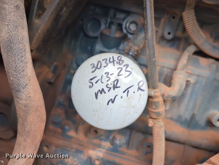 image for item LY9437 2018 Lee Boy 8520  paver