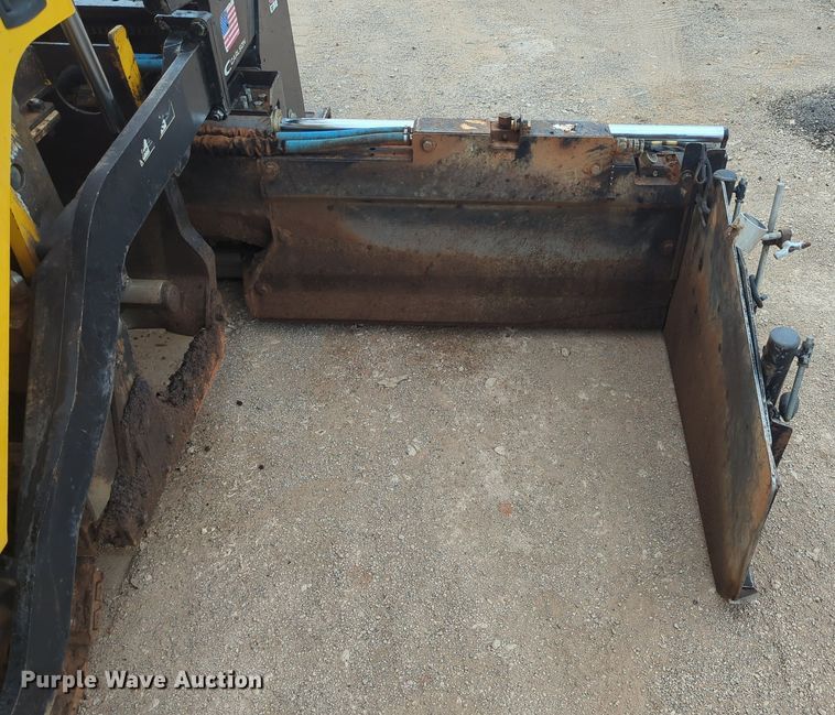 image for item LY9438 2020 Carlson CP130  paver