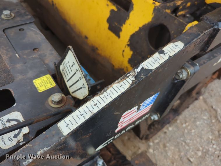 image for item LY9438 2020 Carlson CP130  paver