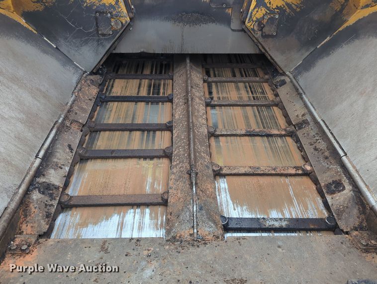 image for item LY9438 2020 Carlson CP130  paver