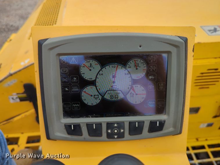 image for item LY9438 2020 Carlson CP130  paver