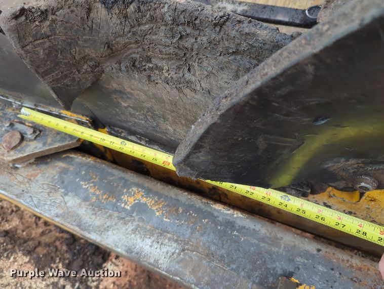 image for item LY9438 2020 Carlson CP130  paver