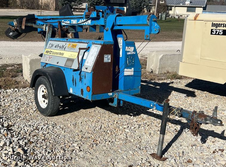 image for item ME9295 2006 Genie TML-4000N  light plant