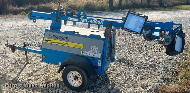 image for item ME9295 2006 Genie TML-4000N  light plant