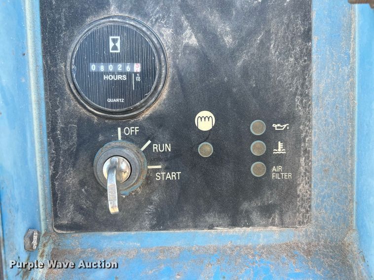 image for item ME9295 2006 Genie TML-4000N  light plant