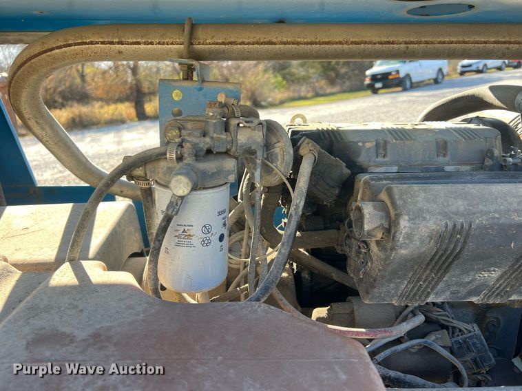 image for item ME9295 2006 Genie TML-4000N  light plant