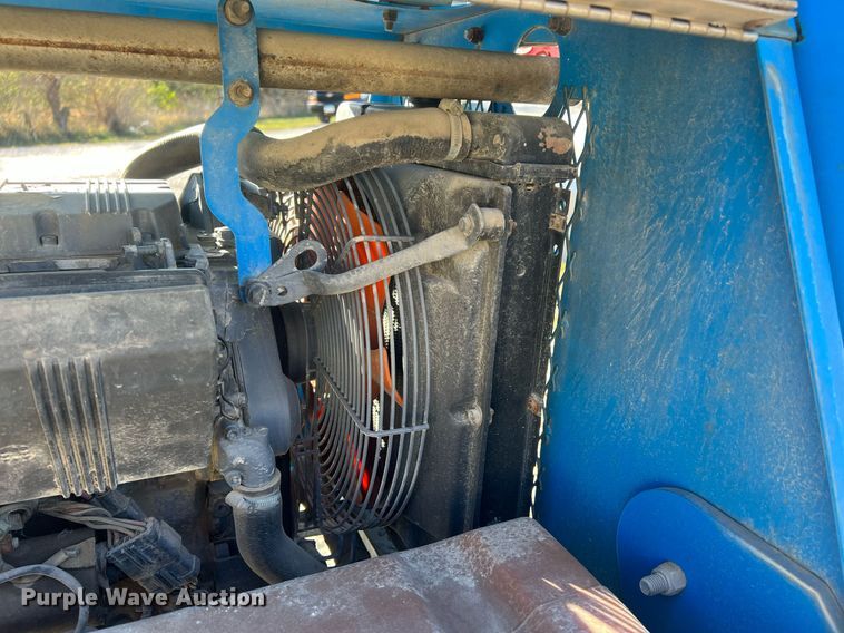 image for item ME9295 2006 Genie TML-4000N  light plant