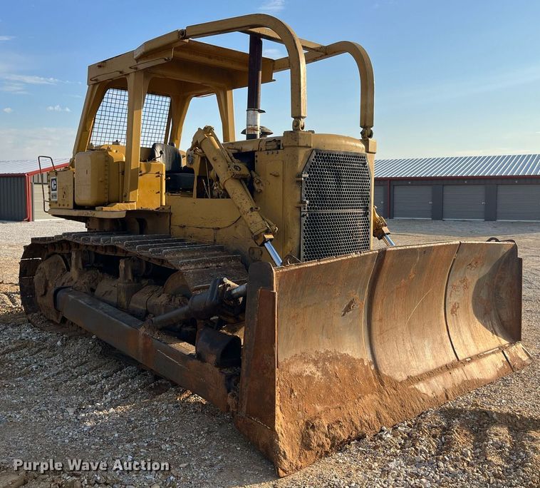 image for item MG9509 1977 Caterpillar D7G  dozer