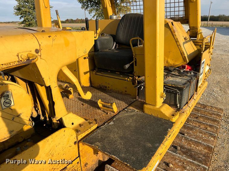 image for item MG9509 1977 Caterpillar D7G  dozer