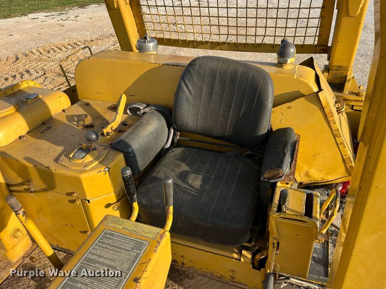 image for item MG9509 1977 Caterpillar D7G  dozer