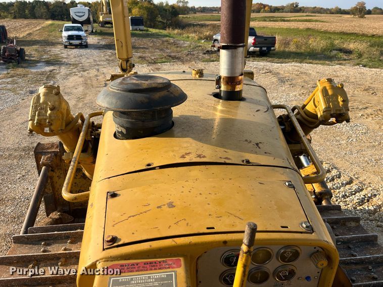 image for item MG9509 1977 Caterpillar D7G  dozer