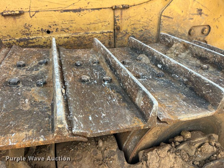 image for item MG9509 1977 Caterpillar D7G  dozer