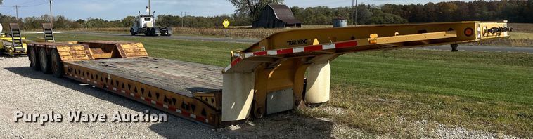 image for item MG9526 1997 Trail King TK80HDG-463  lowboy equipment trailer