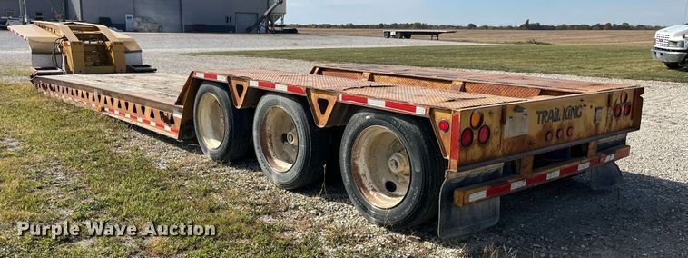 image for item MG9526 1997 Trail King TK80HDG-463  lowboy equipment trailer