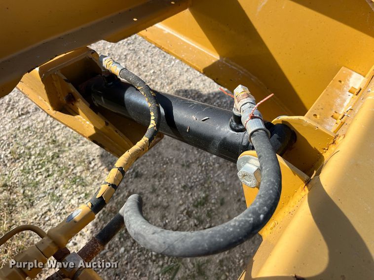 image for item MG9526 1997 Trail King TK80HDG-463  lowboy equipment trailer