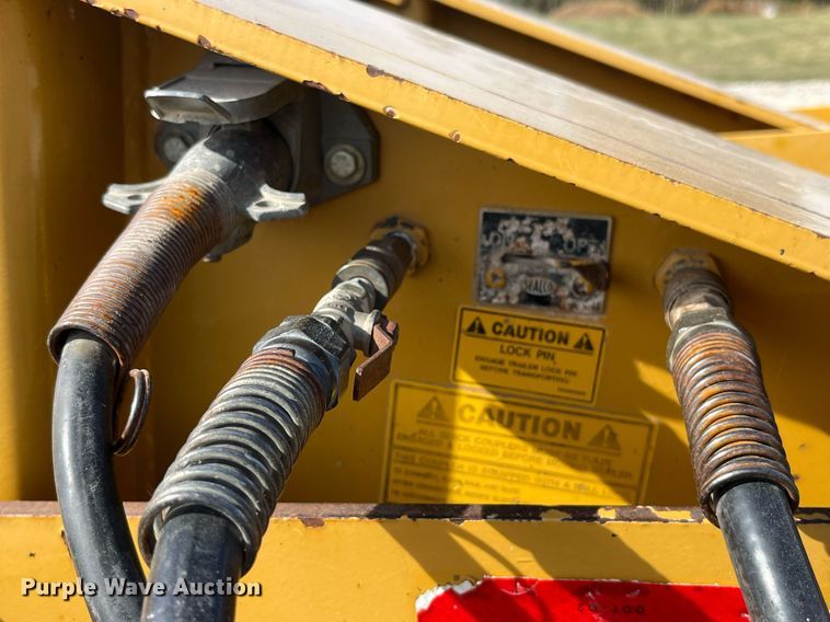 image for item MG9526 1997 Trail King TK80HDG-463  lowboy equipment trailer