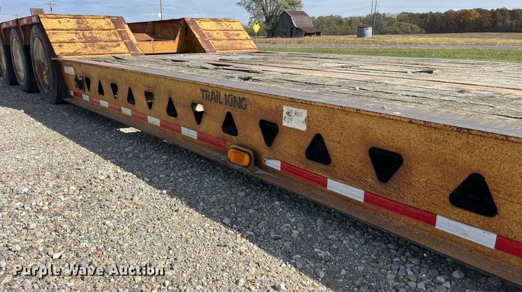 image for item MG9526 1997 Trail King TK80HDG-463  lowboy equipment trailer