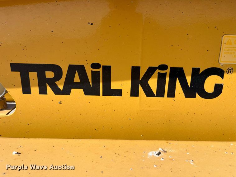 image for item MG9526 1997 Trail King TK80HDG-463  lowboy equipment trailer