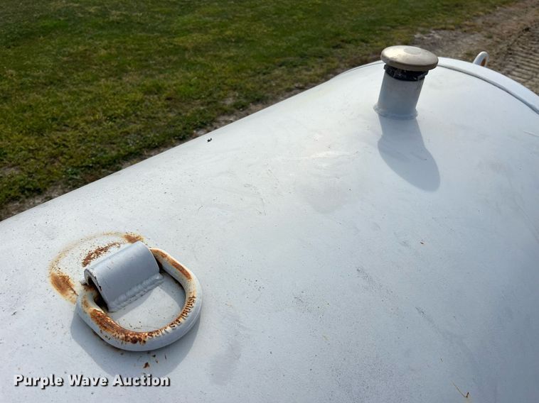 image for item MG9527 Diesel fuel tank