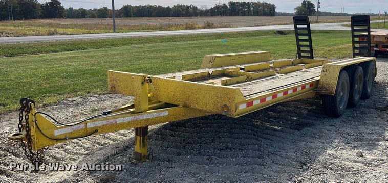 image for item MG9528 2000 Redi Haul  equipment trailer