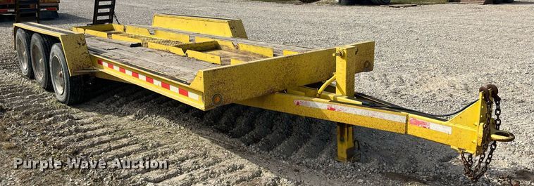 image for item MG9528 2000 Redi Haul  equipment trailer