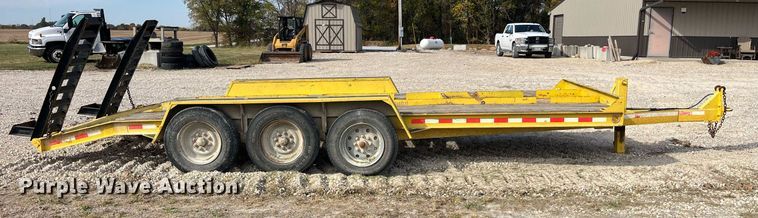 image for item MG9528 2000 Redi Haul  equipment trailer