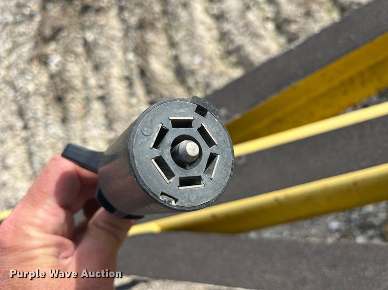 image for item MG9528 2000 Redi Haul  equipment trailer