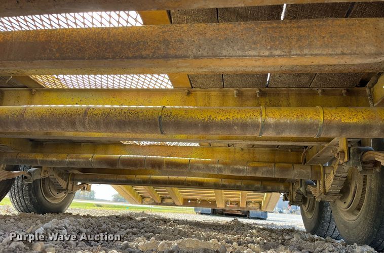 image for item MG9528 2000 Redi Haul  equipment trailer