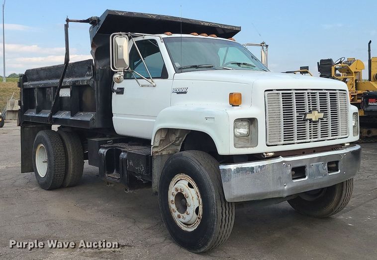 image for item MG9752 1994 Chevrolet 6500 Kodiak  dump truck