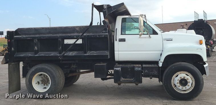 image for item MG9752 1994 Chevrolet 6500 Kodiak  dump truck