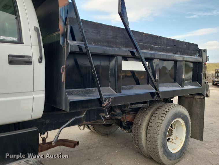 image for item MG9752 1994 Chevrolet 6500 Kodiak  dump truck