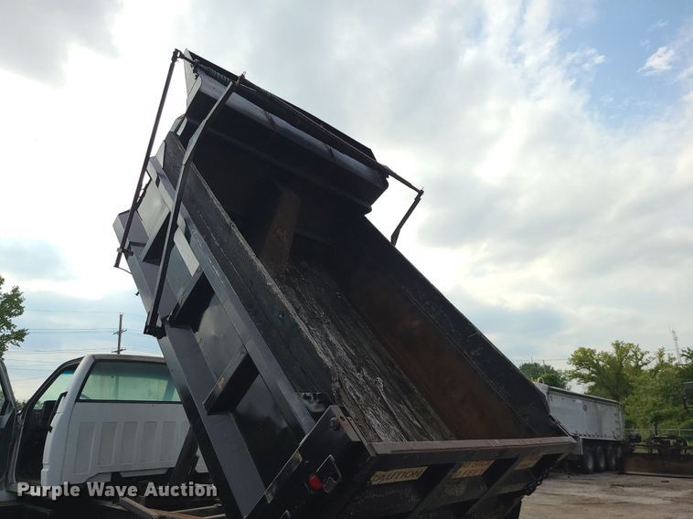 image for item MG9752 1994 Chevrolet 6500 Kodiak  dump truck
