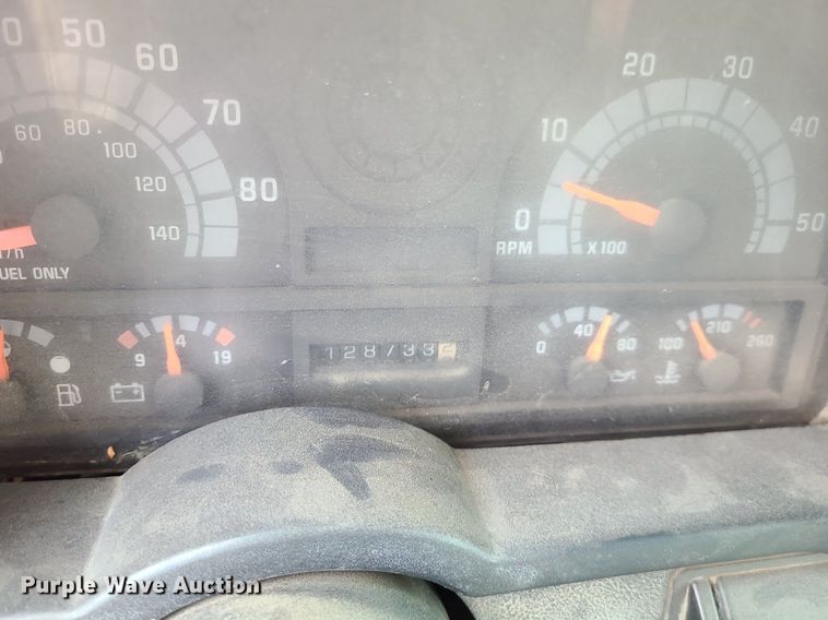 image for item MG9752 1994 Chevrolet 6500 Kodiak  dump truck