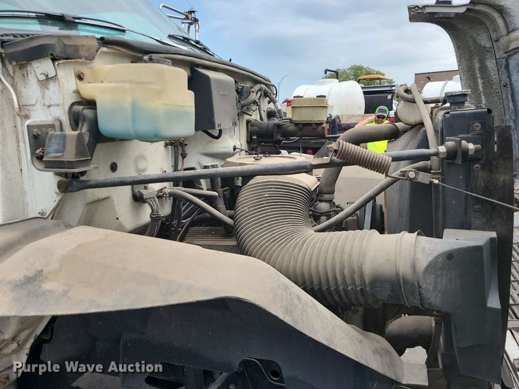 image for item MG9752 1994 Chevrolet 6500 Kodiak  dump truck