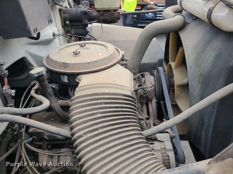 image for item MG9752 1994 Chevrolet 6500 Kodiak  dump truck