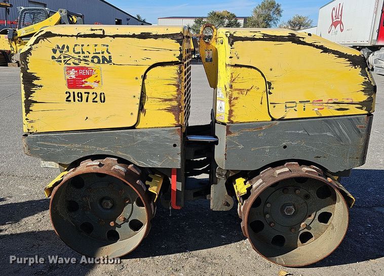 image for item MH9495 2011 Wacker Neuson RTSC2  trench compactor