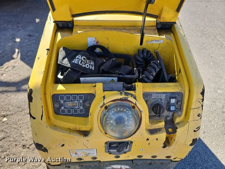 image for item MH9495 2011 Wacker Neuson RTSC2  trench compactor