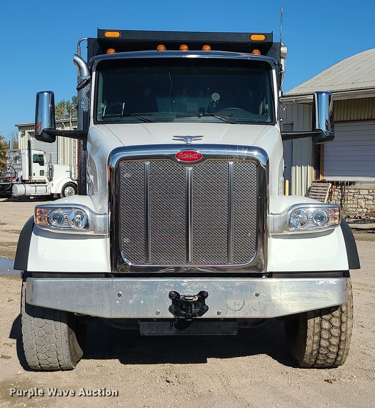 image for item MJ9480 2023 Peterbilt 567  dump truck
