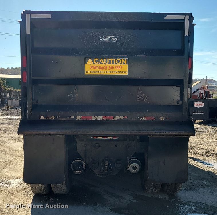 image for item MJ9480 2023 Peterbilt 567  dump truck