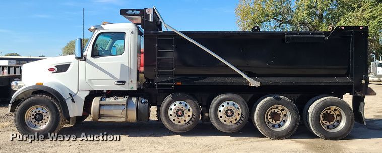 image for item MJ9480 2023 Peterbilt 567  dump truck