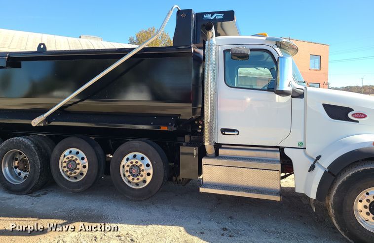 image for item MJ9480 2023 Peterbilt 567  dump truck