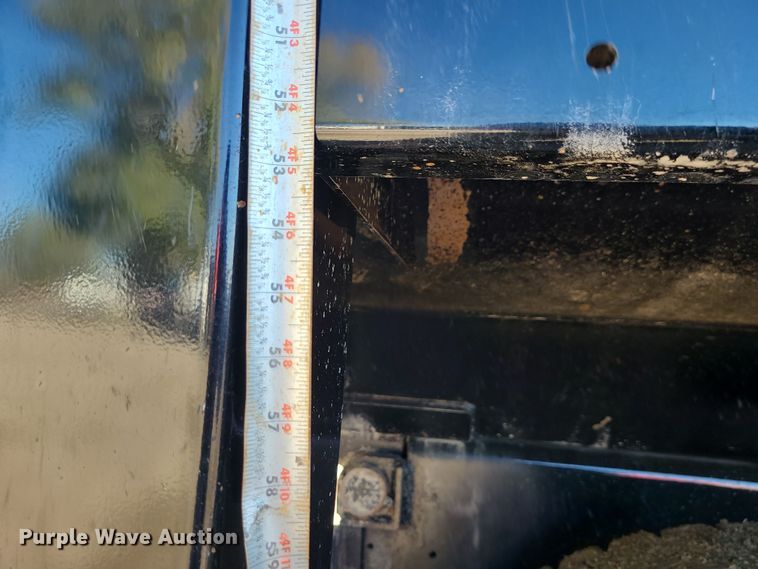 image for item MJ9480 2023 Peterbilt 567  dump truck