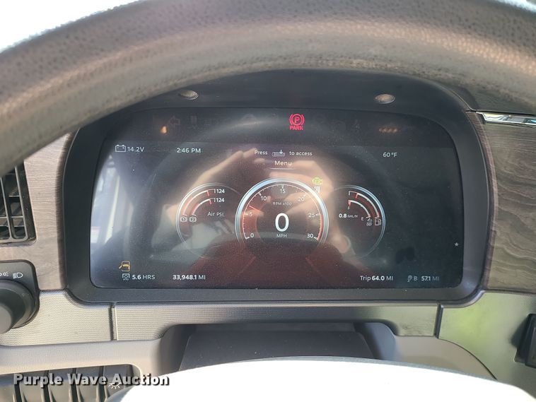 image for item MJ9480 2023 Peterbilt 567  dump truck