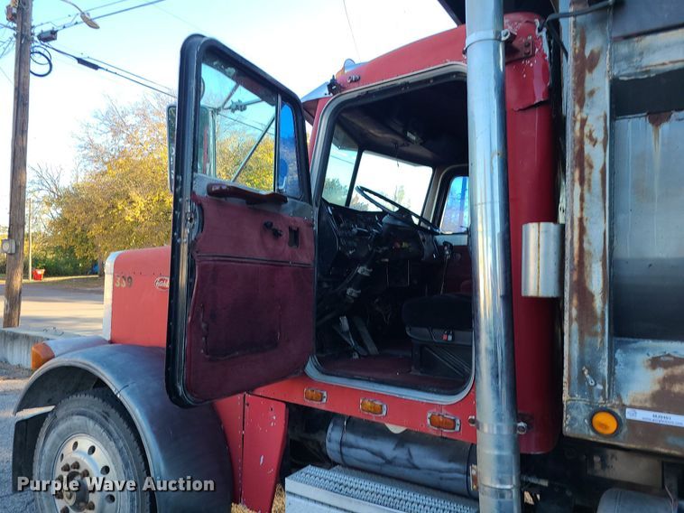 image for item MJ9481 1987 Peterbilt 379  dump truck