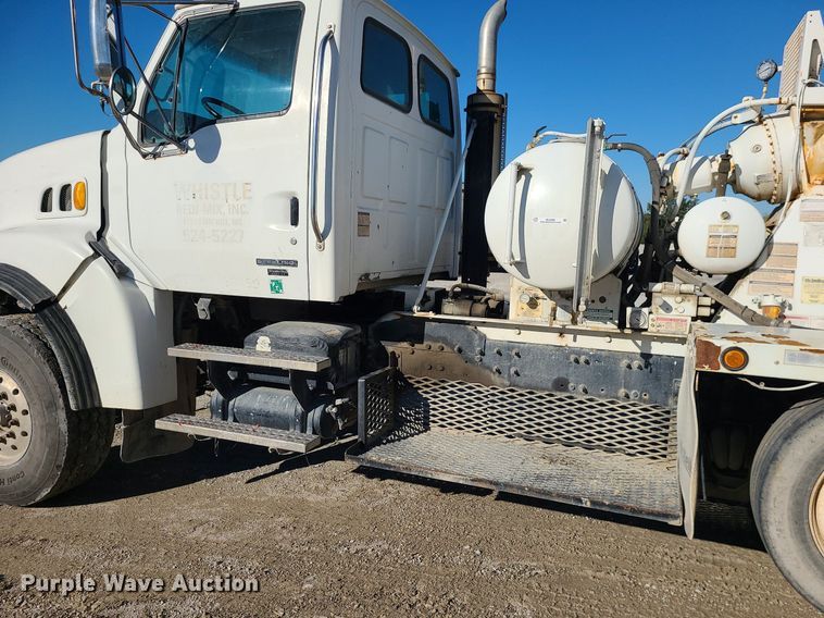 image for item MJ9485 2007 Sterling  ready mix truck