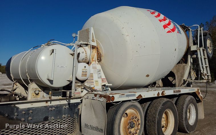 image for item MJ9485 2007 Sterling  ready mix truck