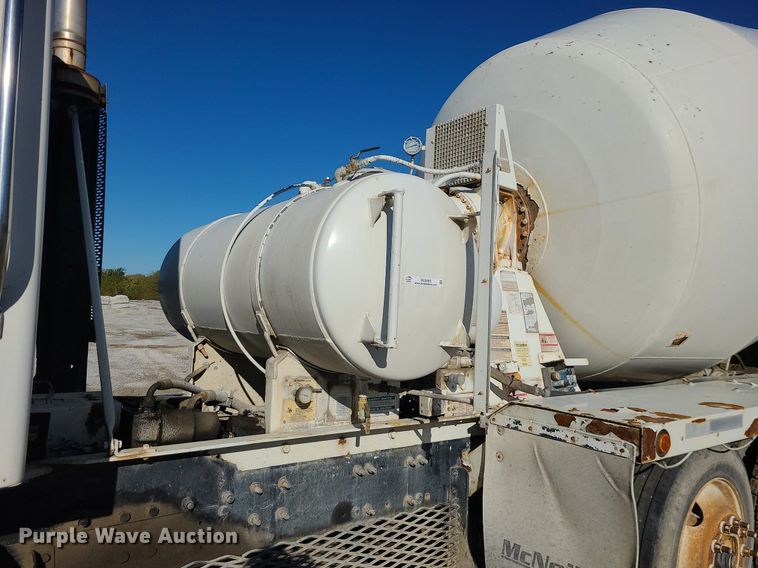 image for item MJ9485 2007 Sterling  ready mix truck